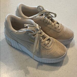 Puma Women's Tan Sneakers